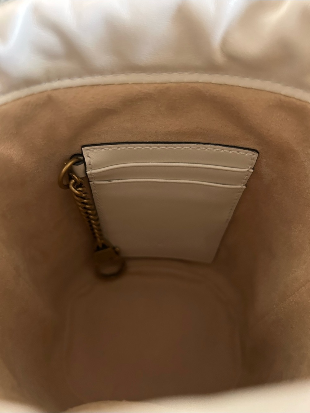 Gucci GG Marmont Mini Bucket Bag - Picture 5 of 12